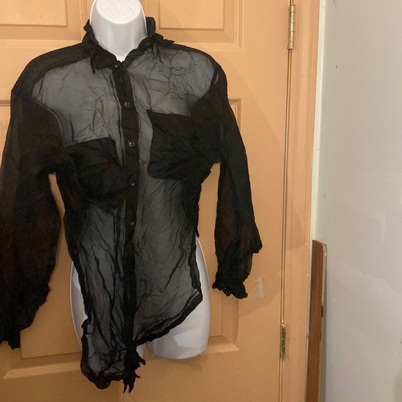 Imagine design, studio, see-through size 4 black shirt - Picture 1 of 4